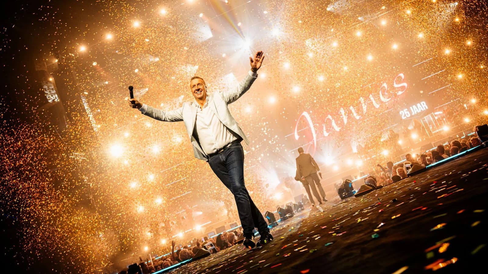 Jannes live in Ahoy